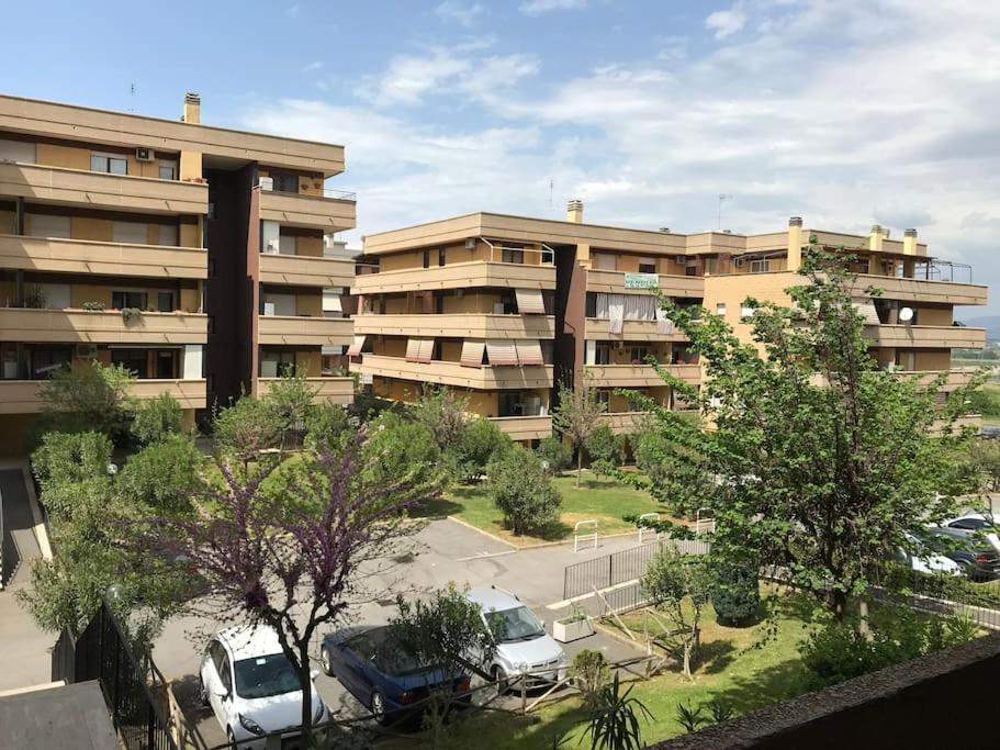 Apartment With Private Parking - Roma Est. Lunghezza Екстер'єр фото