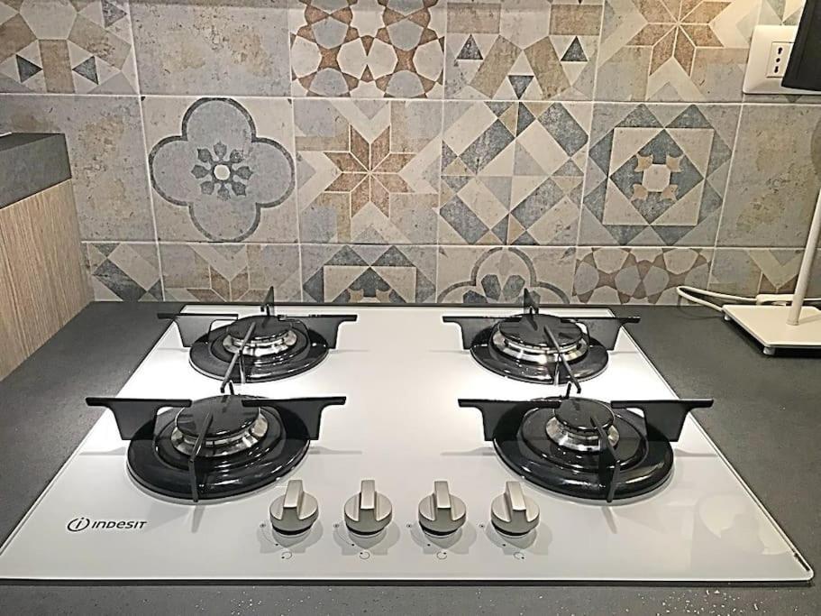 Apartment With Private Parking - Roma Est. Lunghezza Екстер'єр фото