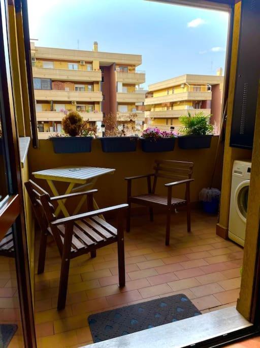 Apartment With Private Parking - Roma Est. Lunghezza Екстер'єр фото